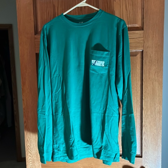 Vineyard Vines green long sleeve cotton tshirt - Picture 1 of 5